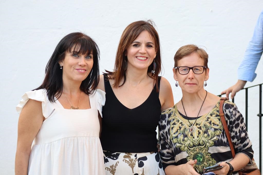 Yolanda, Cristina y Ani